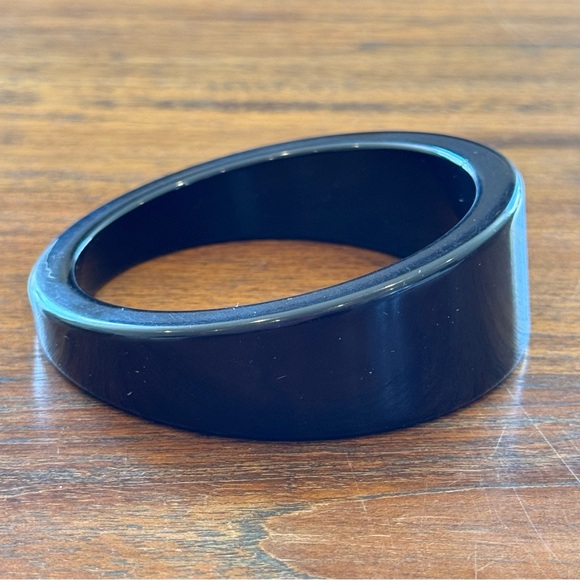 Black Resin Bangle Bracelet modernist vintage asymmetrical - Picture 1 of 5